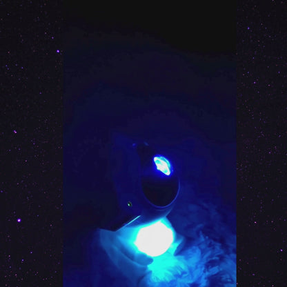 Proyector Astronauta 3 en 1: Nebulosas, Estrellas y Lámpara de Luna.